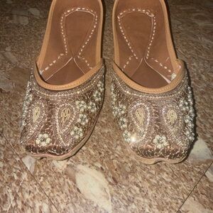 Punjabi Jutti Women's Slip-On Jutti in Gold